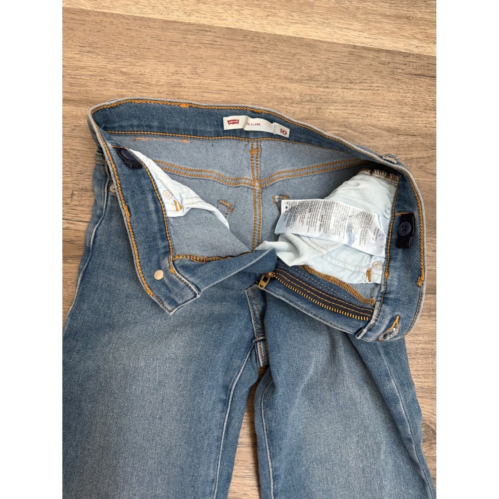 NWT Levi's 726 High Rise Flare Jeans Girls Size 10 Light Wash Stretch Denim - Picture 4 of 12